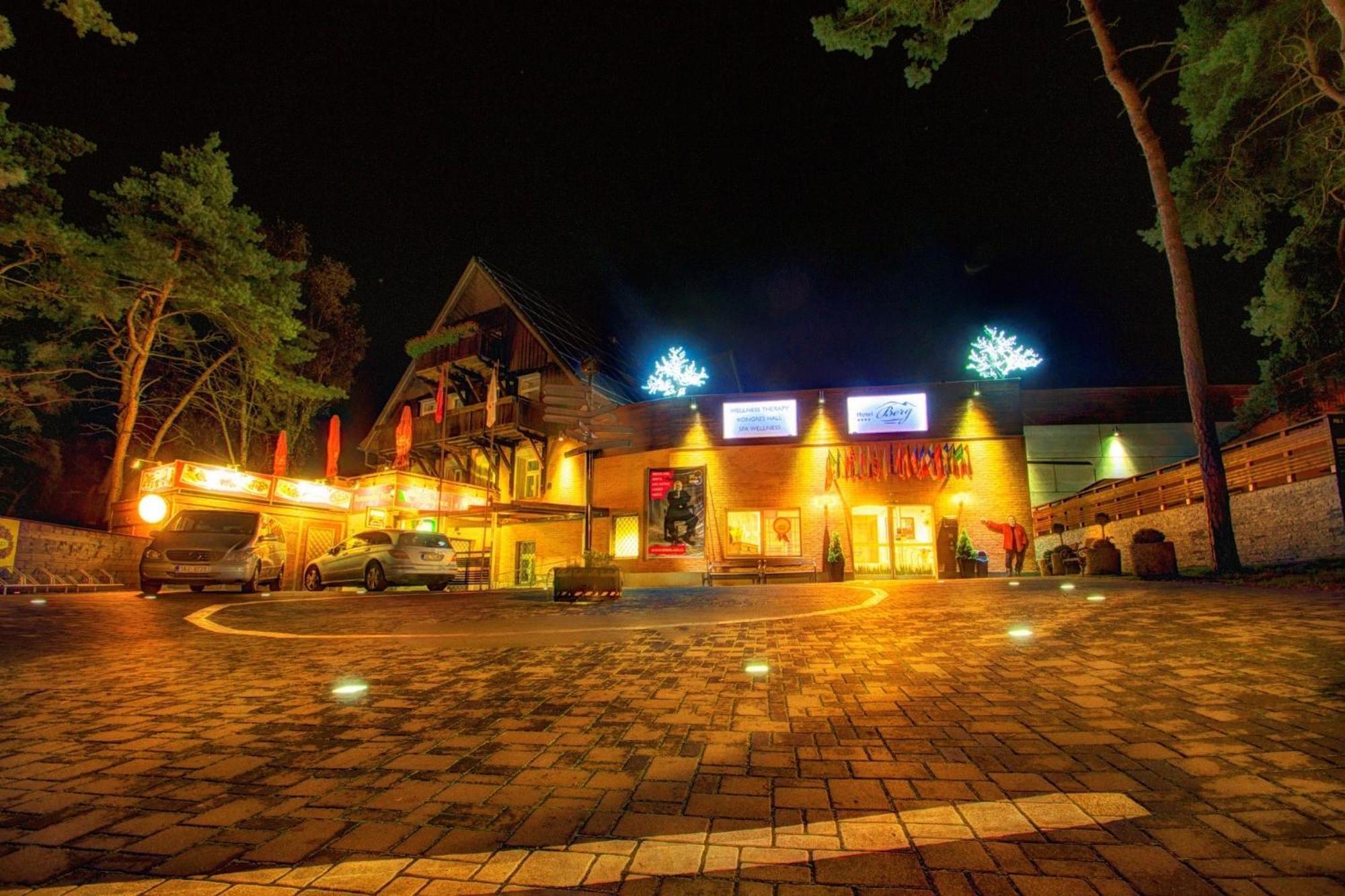 Hotel Berg Stare Splavy Exterior photo